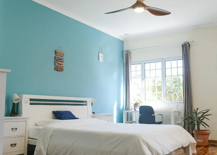 Lava Acores Coliving & Coworking 民宿 *