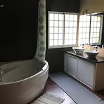 Homestay Lava Acores Coliving