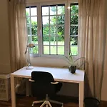 Lava Açores Coliving&coworking Quarto em Acomodações Particulares