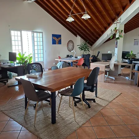 Lava Açores Coliving&coworking